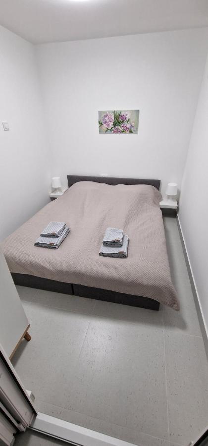 Zad Senj Apartman מראה חיצוני תמונה